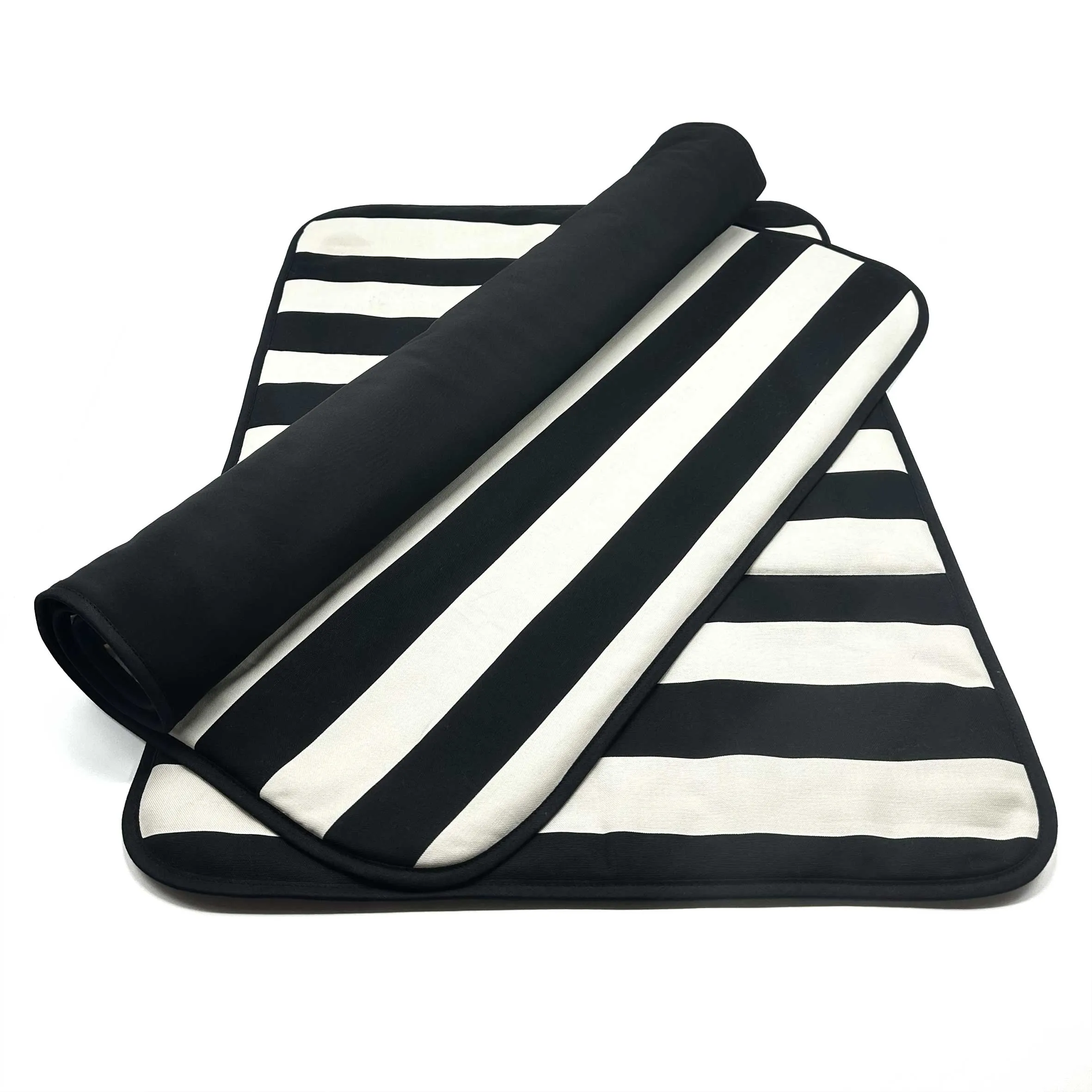 MooiZo Dog'n'Roll Hundereisedecke Sunset Stripes Kollektion Flieder-Rot - Wärmeisolierende, wasserabweisende Decke für Hunde, kompakt, pflegeleicht, ideal für Reisen und Ausflüge